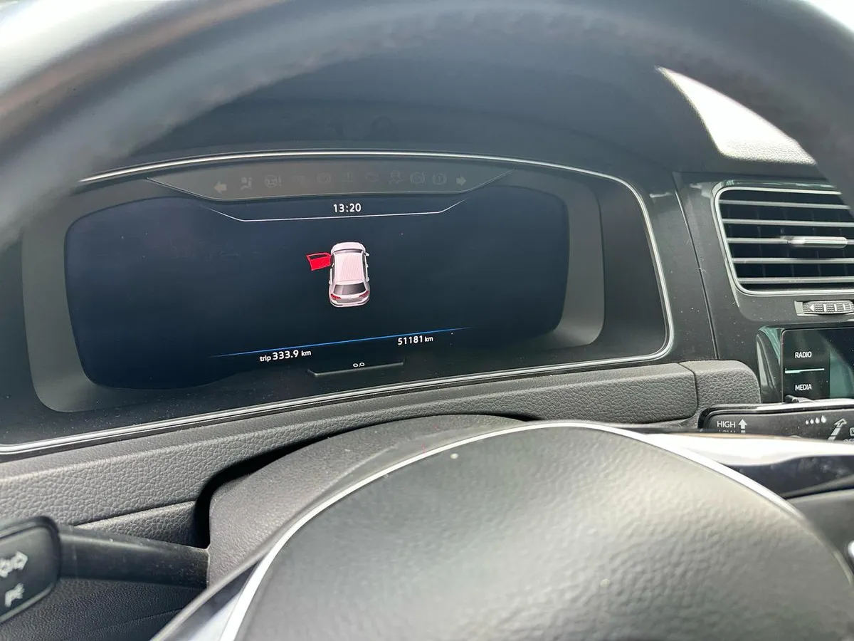 VOLKSWAGEN E-GOLF ELECTRIC VEHICLE 2019