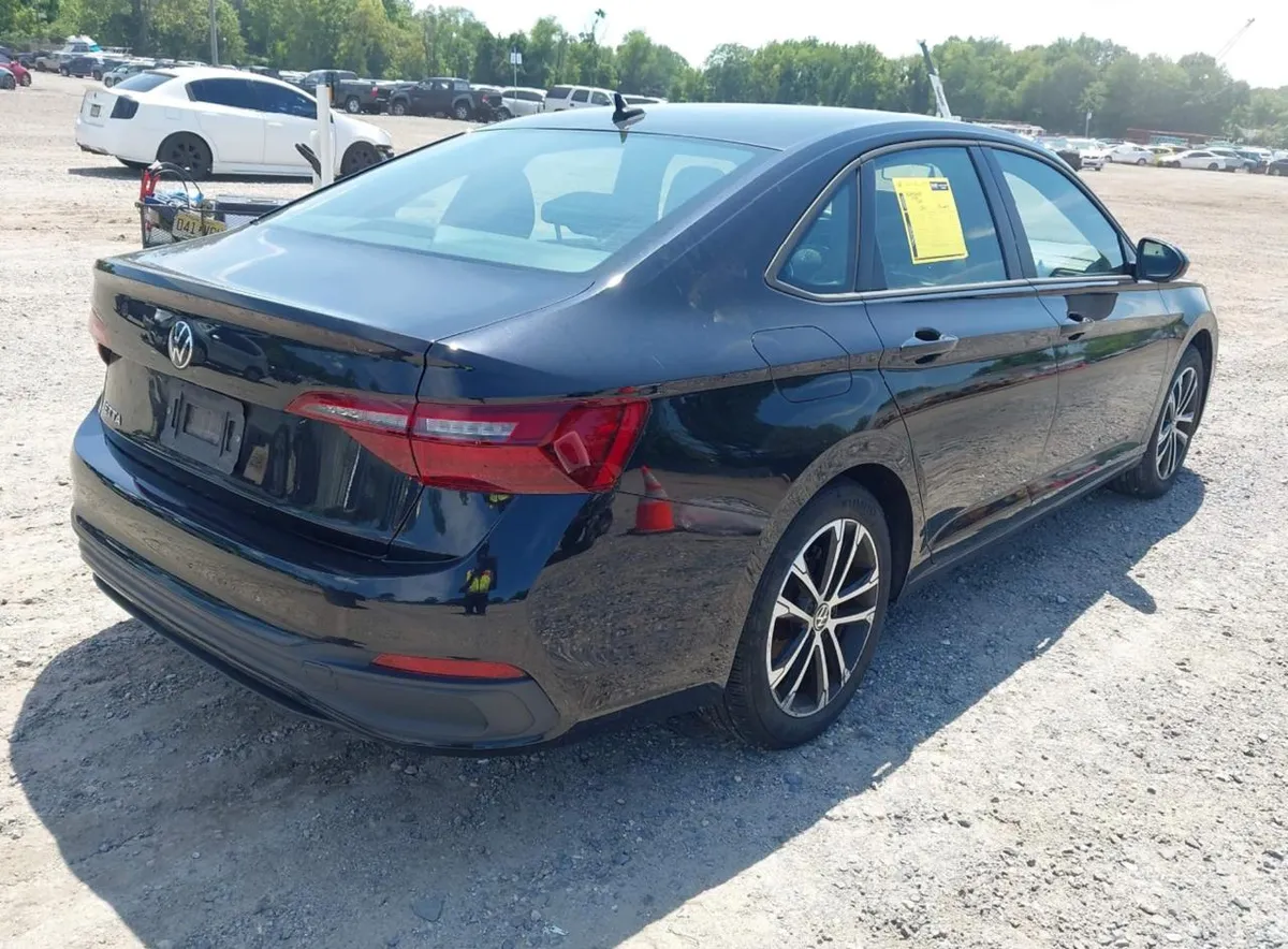 VOLKSWAGEN JETTA 2022