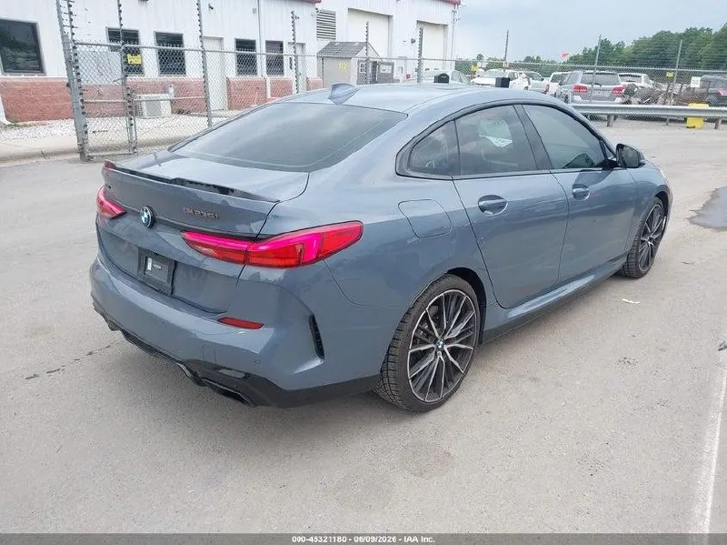 BMW M235I 2021