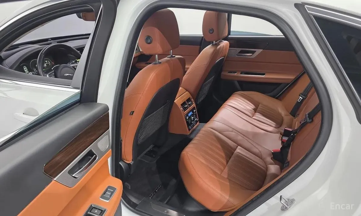 JAGUAR XF 2019
