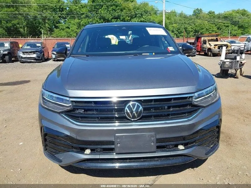 VOLKSWAGEN TIGUAN SE 2023