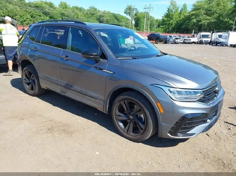 VOLKSWAGEN TIGUAN SE 2023