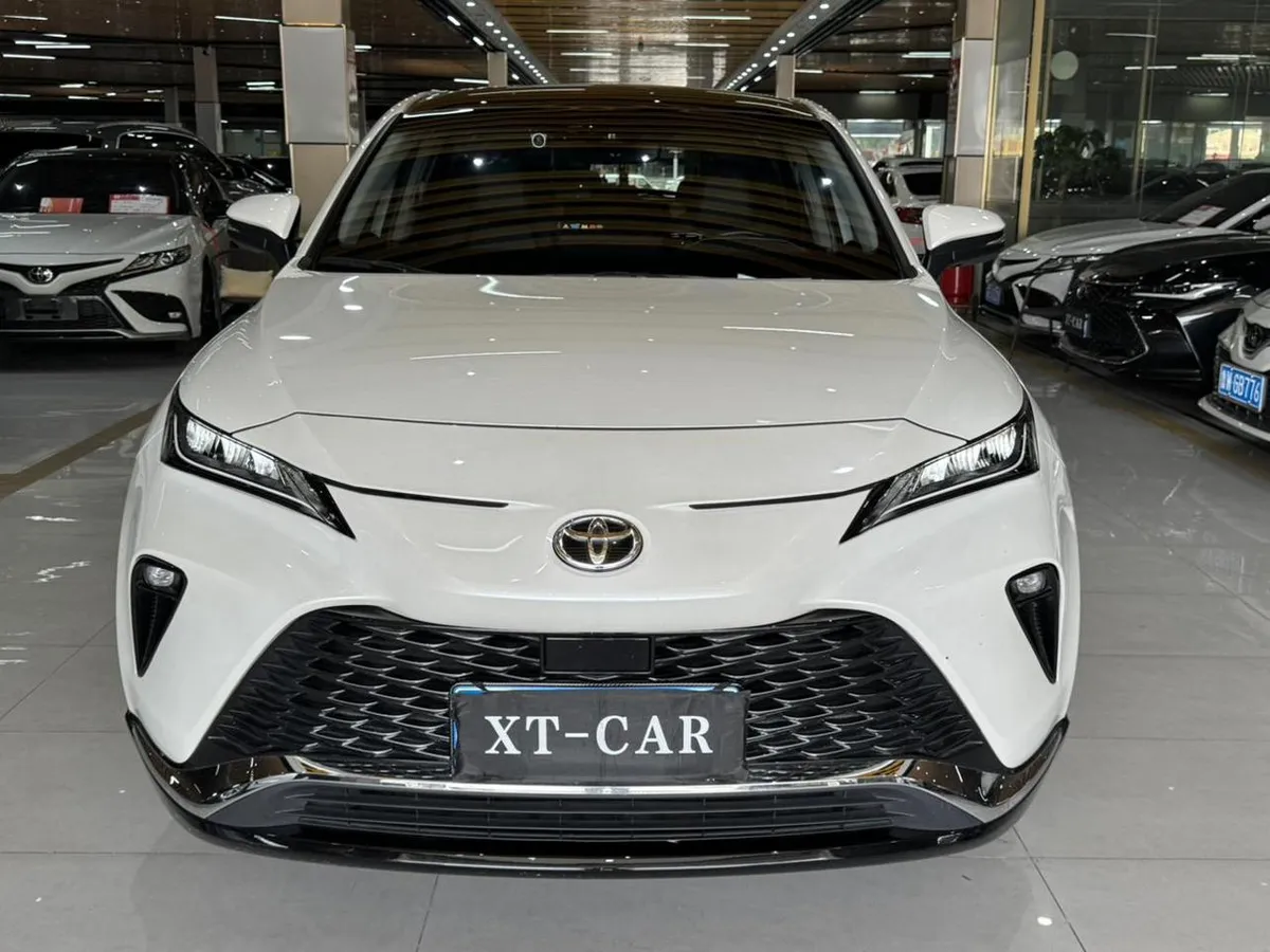 TOYOTA VENZA 2023
