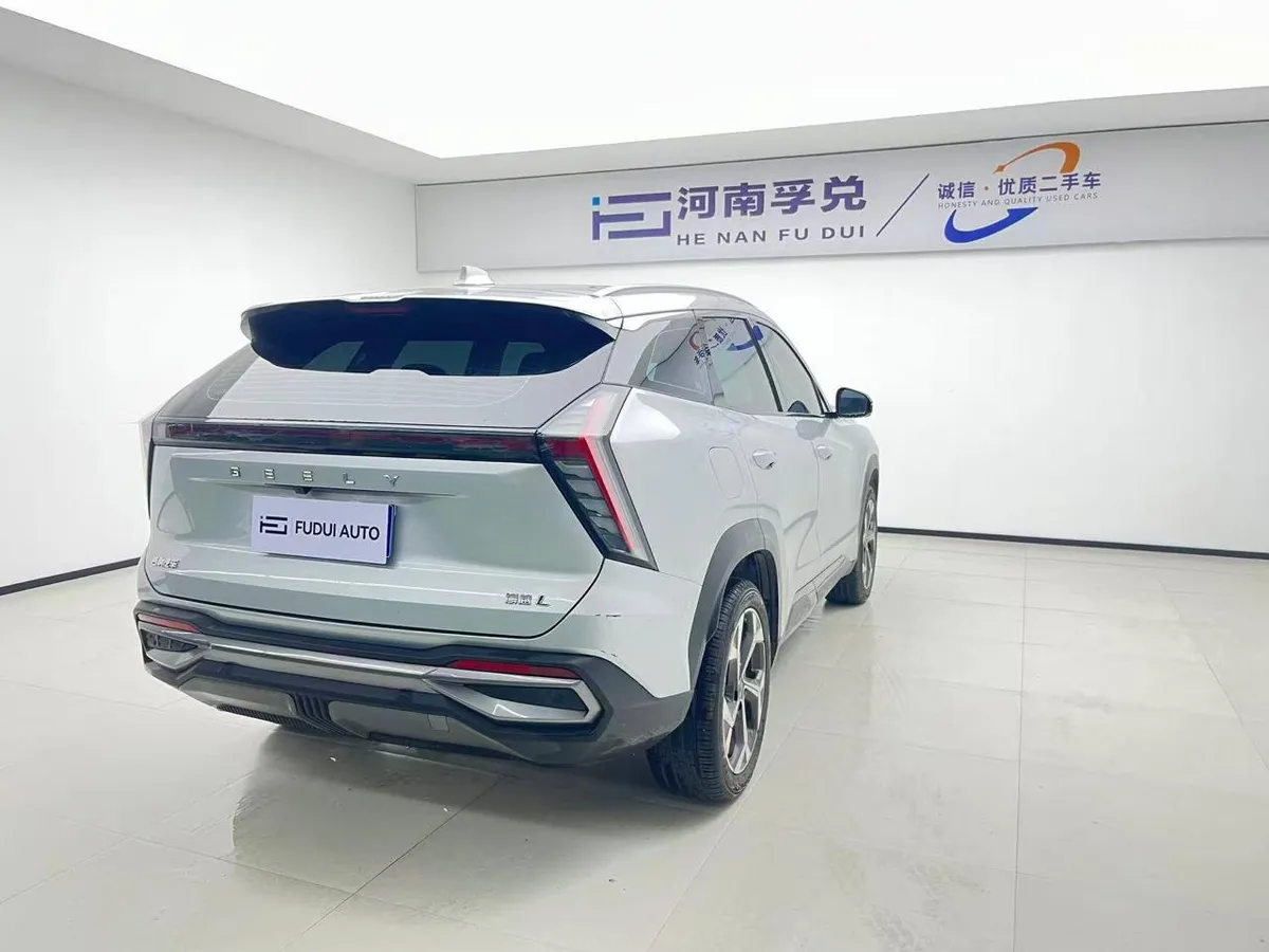 GEELY BOYUE L PREMIUM 2023