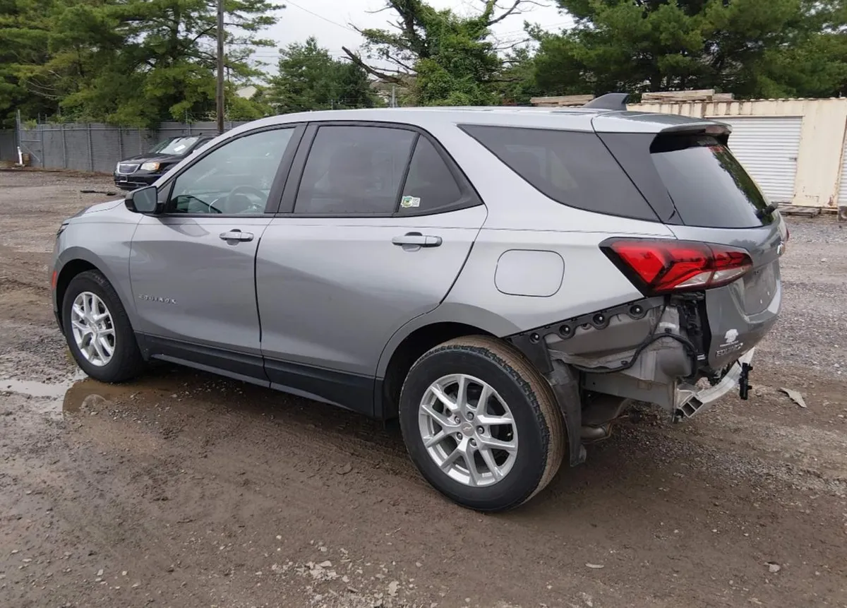 CHEVROLET EQUINOX FWD LS 2024