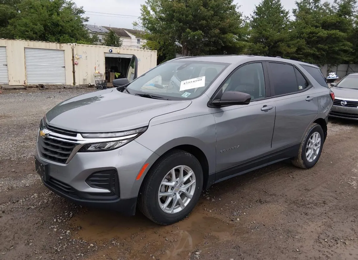 CHEVROLET EQUINOX FWD LS 2024