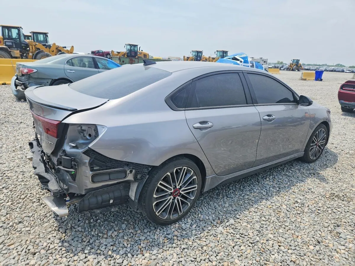 KIA FORTE 2023