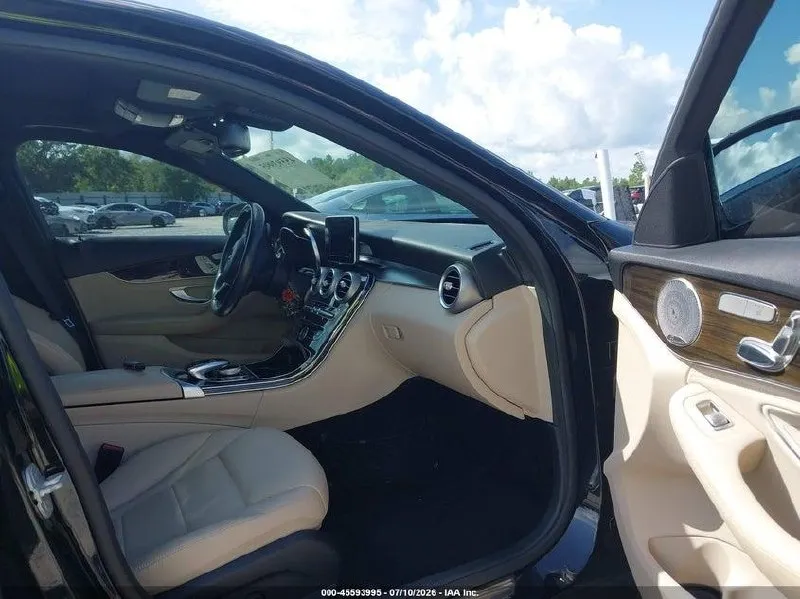 MERCEDES-BENZ C-CLASS C 300 2015