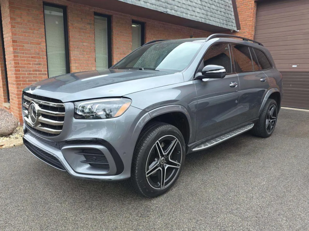 MERCEDES-BENZ GLS 450 2024