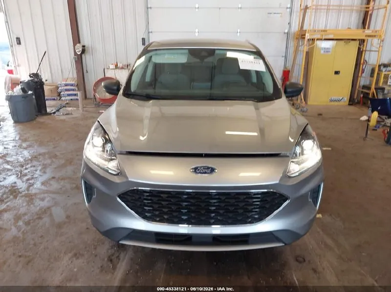 FORD ESCAPE SE 2022