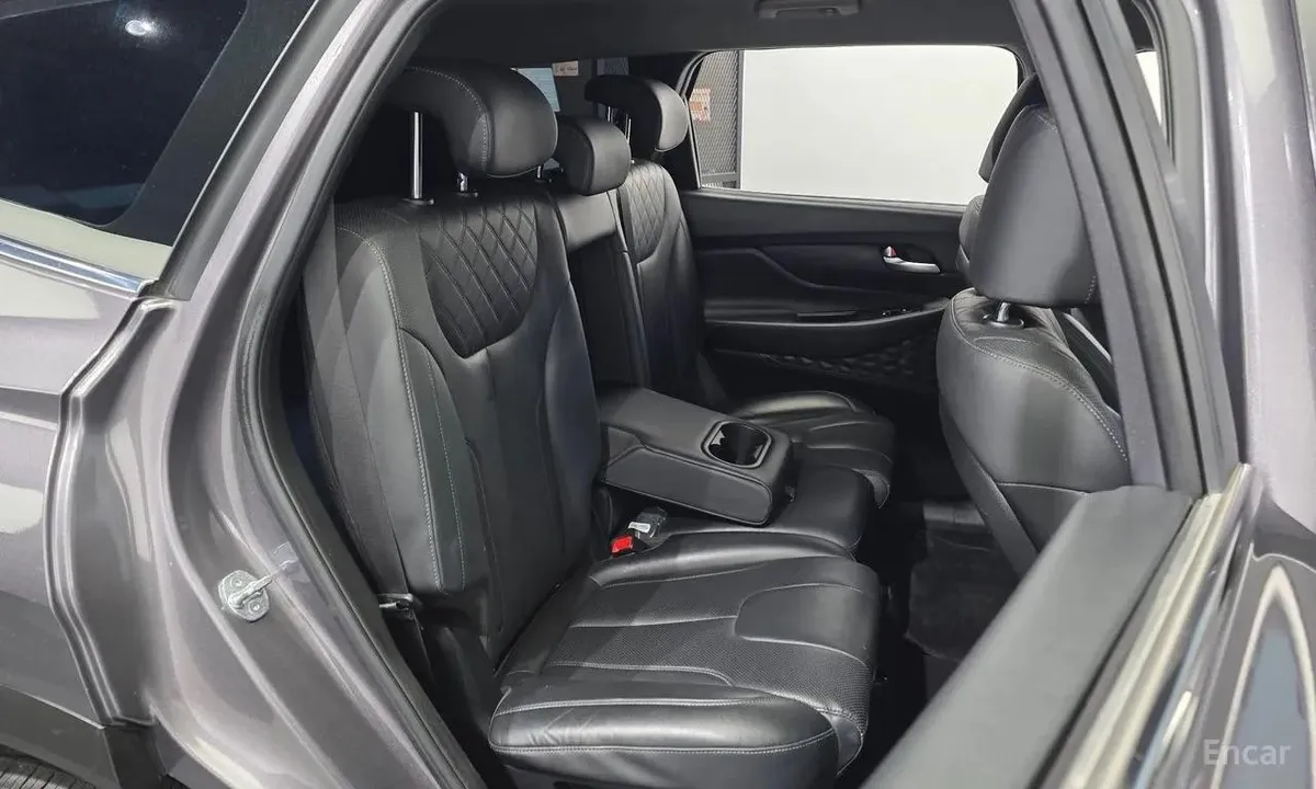 HYUNDAI SANTA-FE 2022