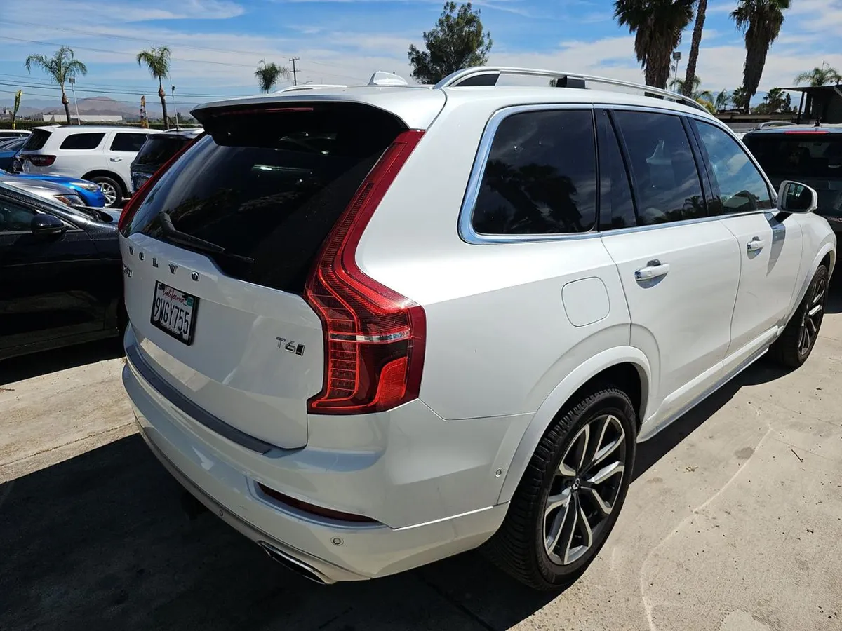 VOLVO XC90 T6 MOMENTUM 2016