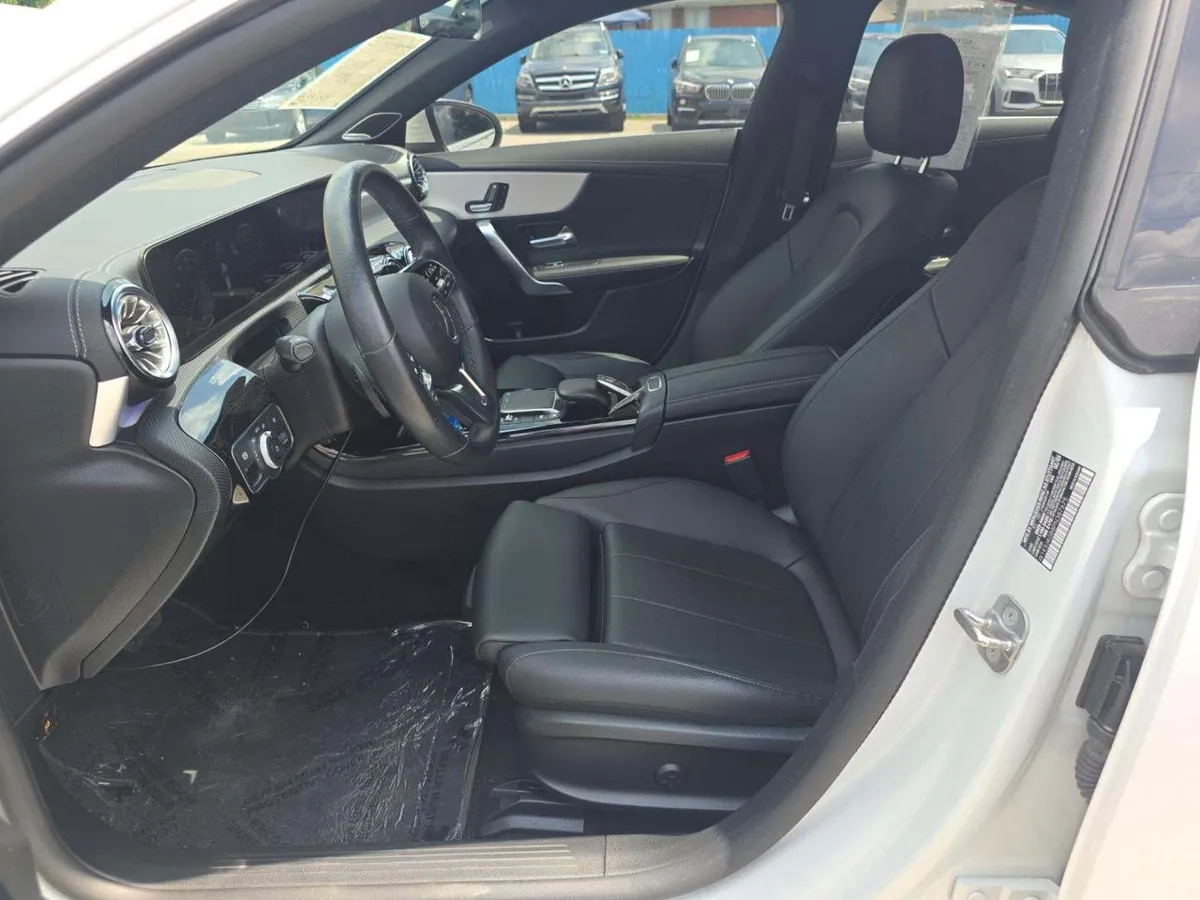 MERCEDES-BENZ CLA 250 2023
