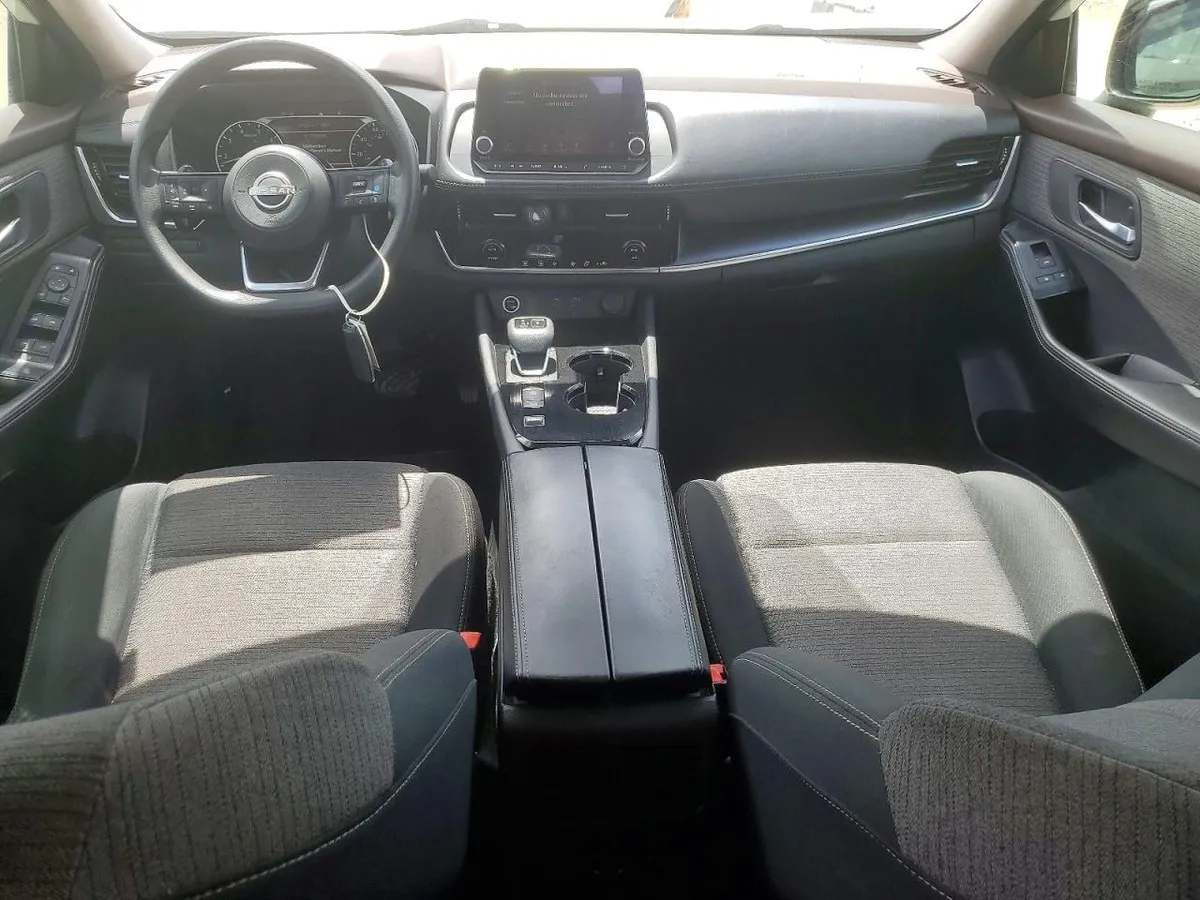 NISSAN ROGUE SV 2023