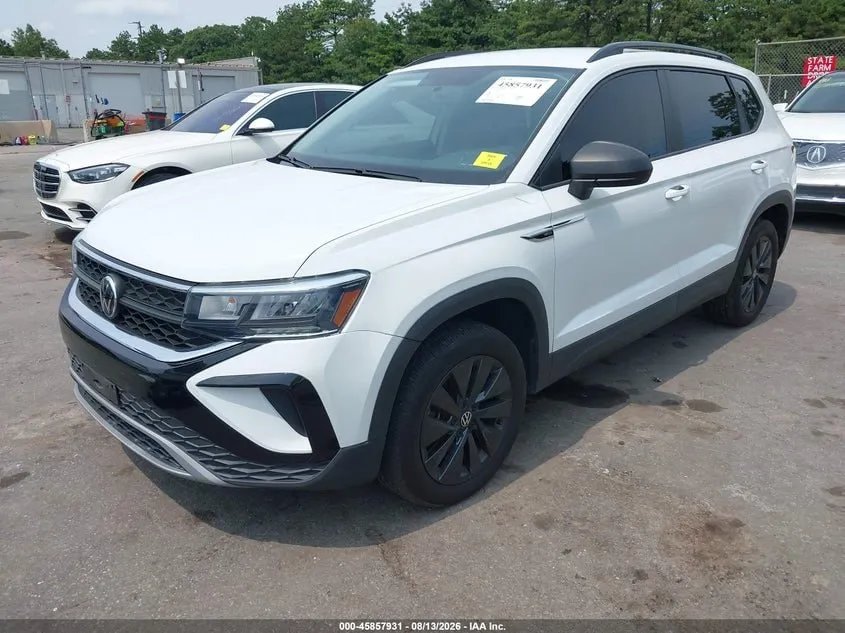 VOLKSWAGEN TAOS 2022