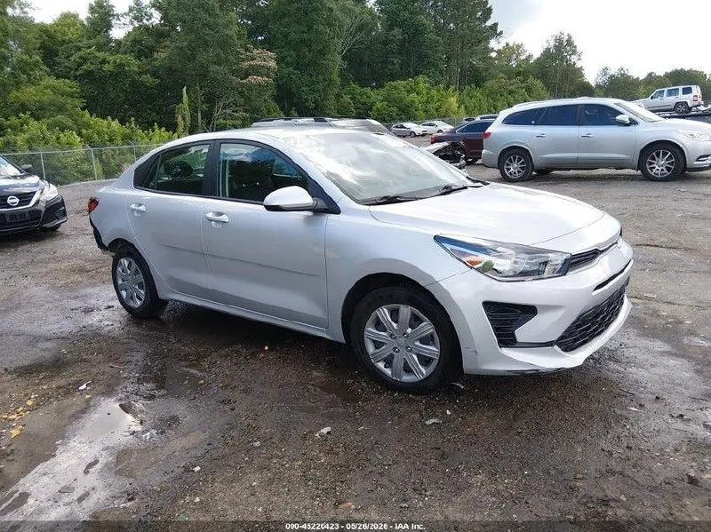 KIA RIO 2023
