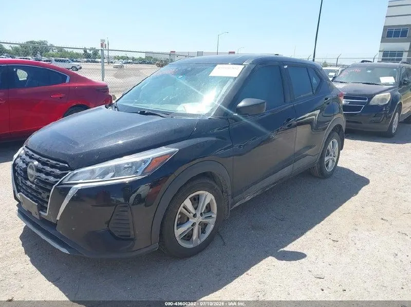 NISSAN KICKS 2022