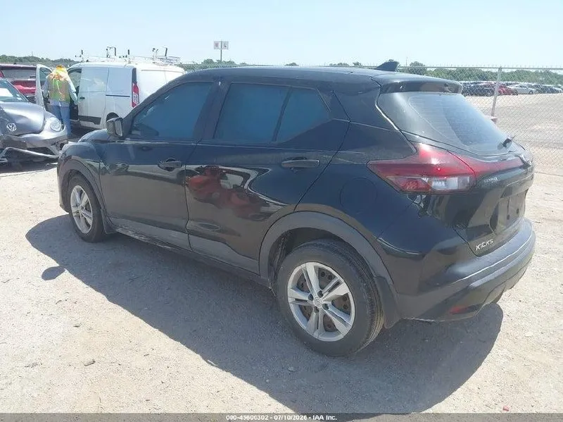 NISSAN KICKS 2022