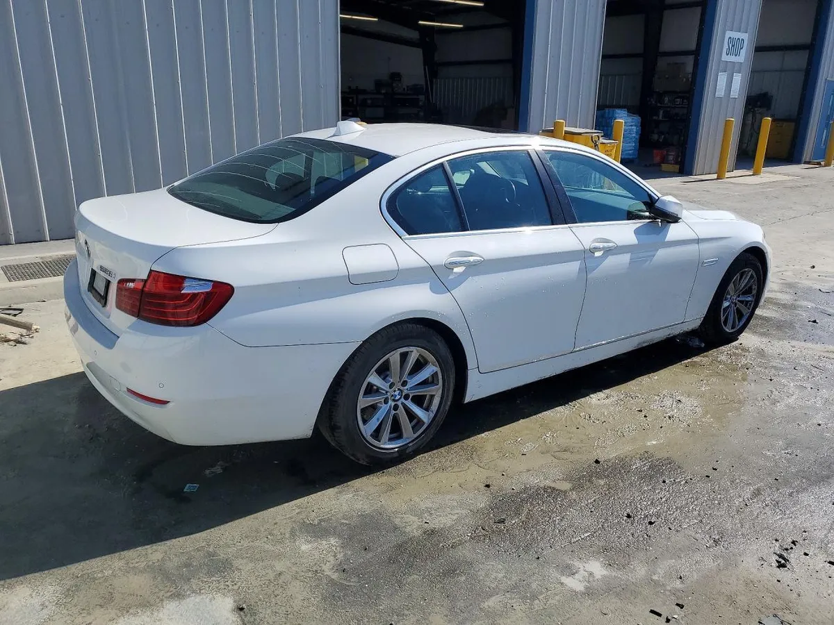 BMW 528 I 2015