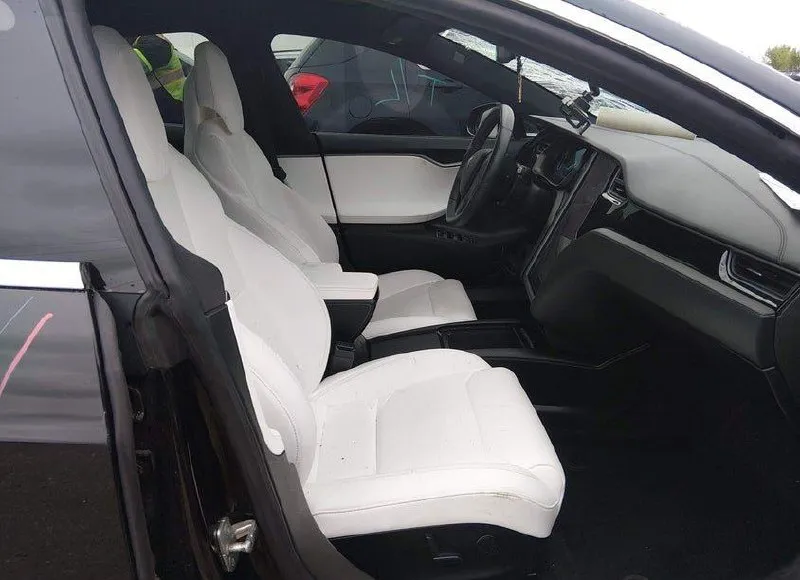 TESLA MODEL S 2018