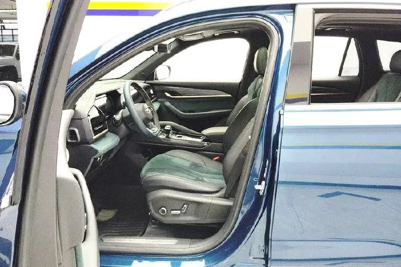 GEELY XINGYUE L PREMIUM 2021