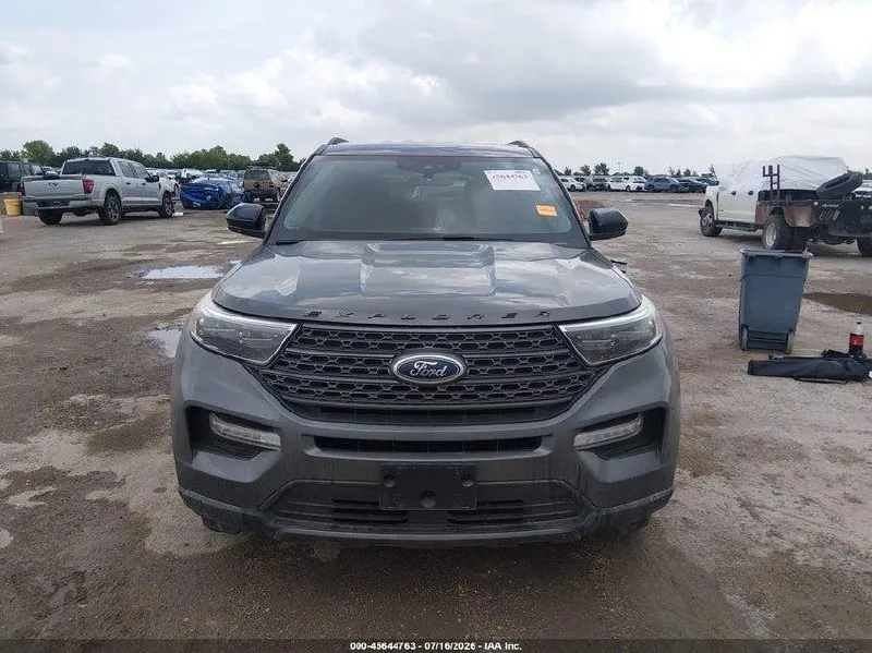 FORD EXPLORER XLT 2024