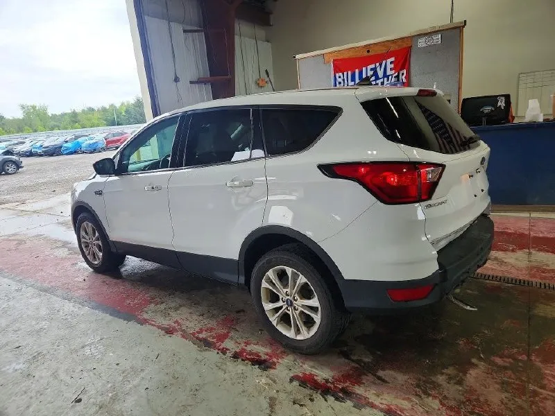 FORD ESCAPE SE 2019