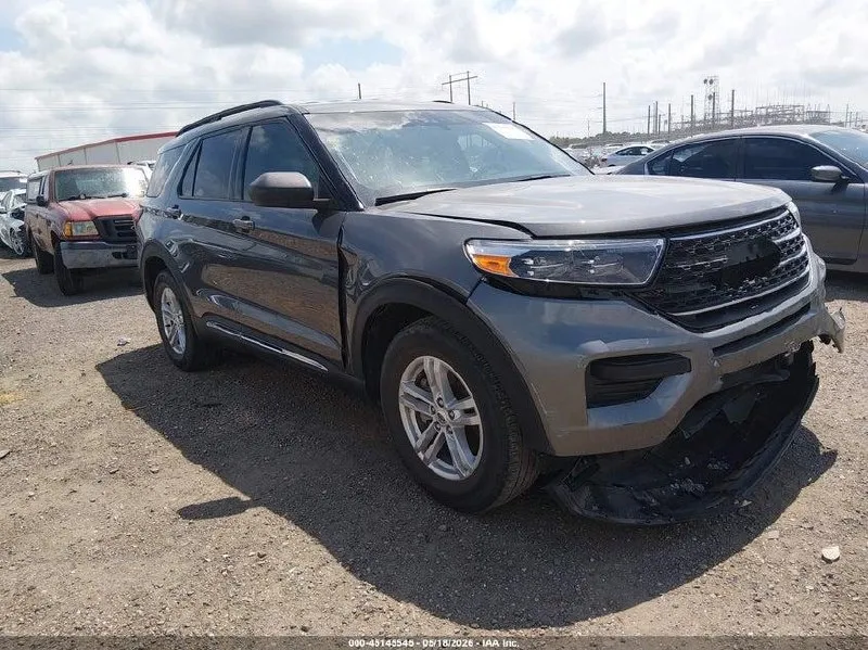 FORD EXPLORER XLT 2023