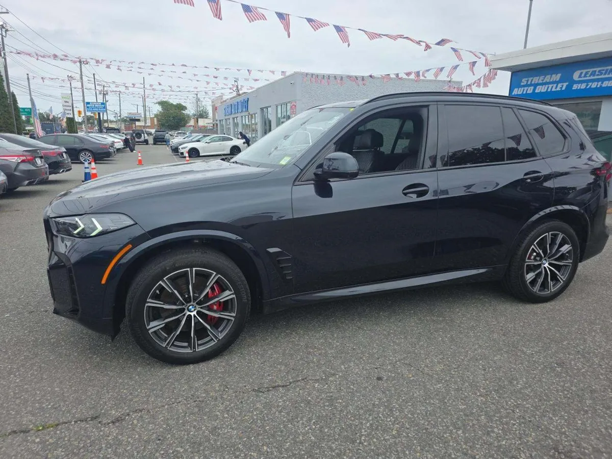 BMW X5 SPORTS ACTIVITY VEHICLE 2024