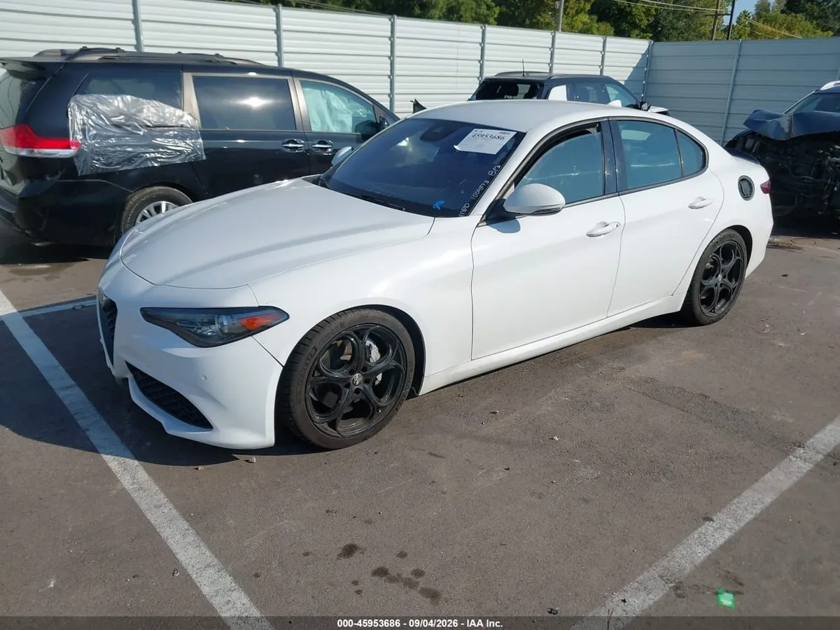 ALFA ROMEO GIULIA SPRINT RWD 2022