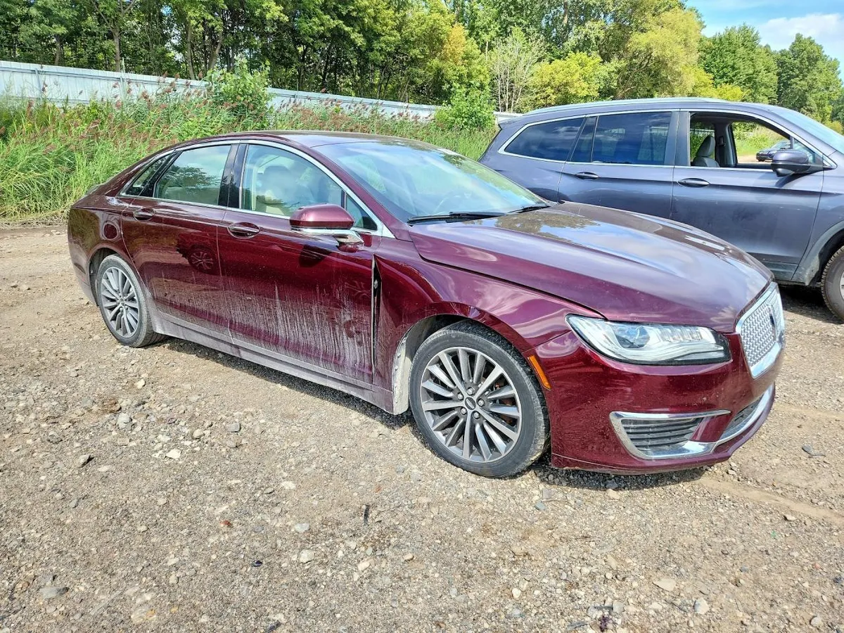 LINCOLN MKZ 2017