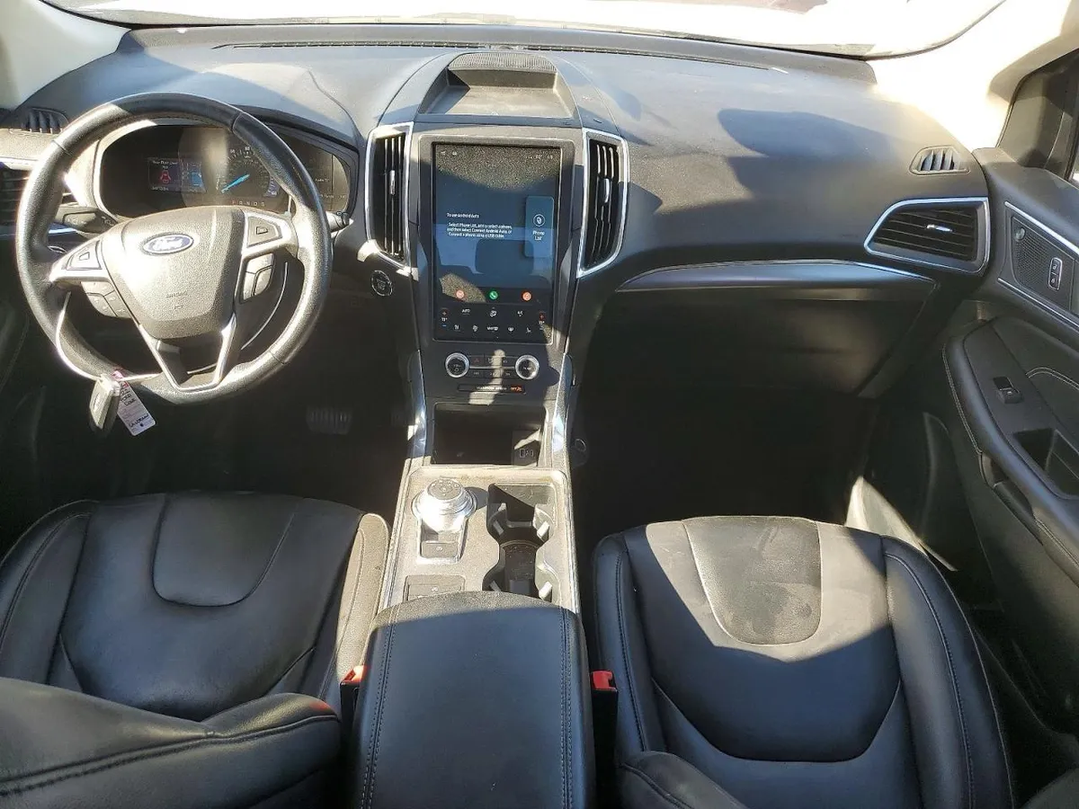 FORD EDGE TITANIUM 2022