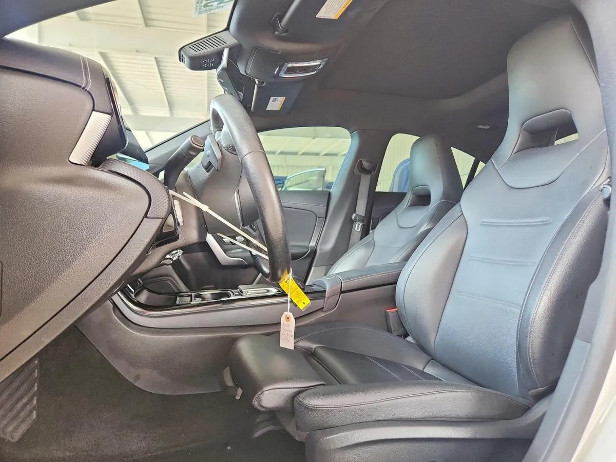 MERCEDES-BENZ CLA 250 2020