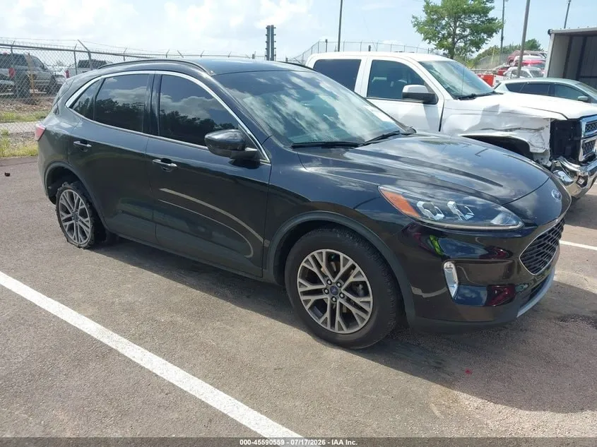 FORD ESCAPE SEL 2022
