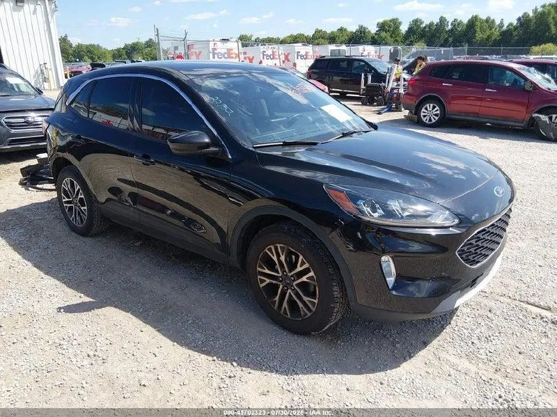 FORD ESCAPE SEL 2022