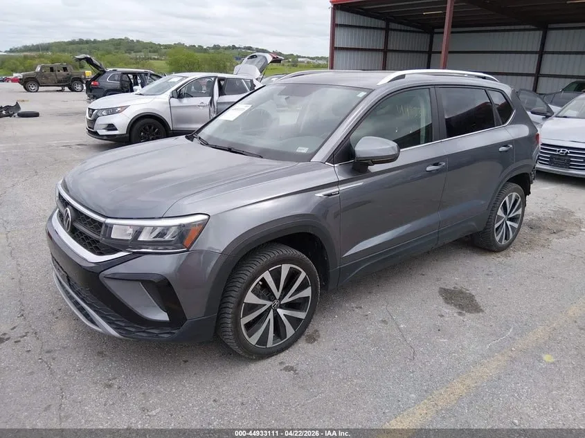 VOLKSWAGEN TAOS SE 2022
