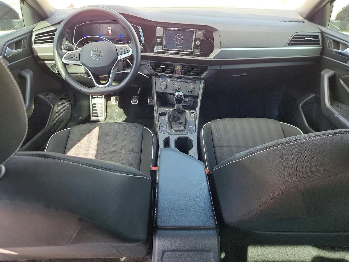 VOLKSWAGEN JETTA SPORT 2023