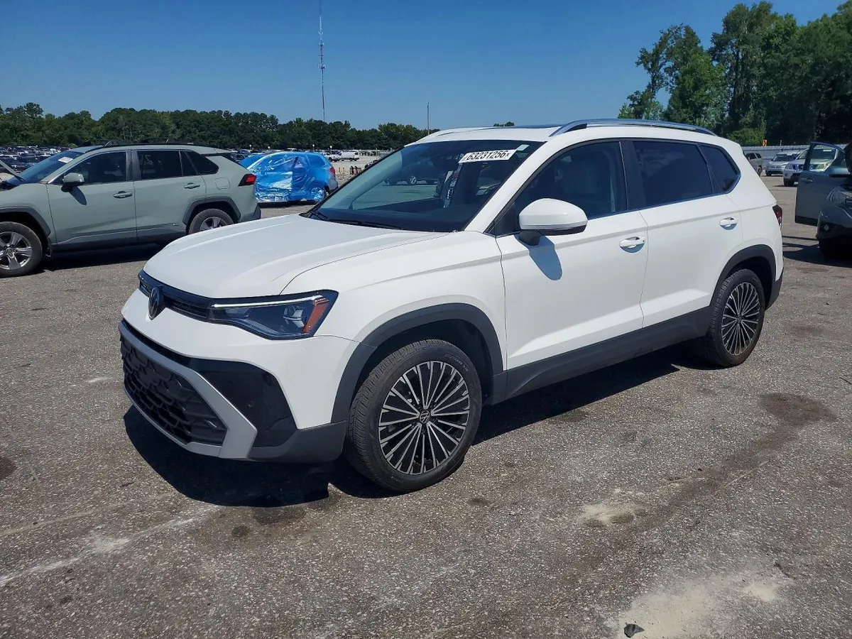 VOLKSWAGEN TAOS 2025