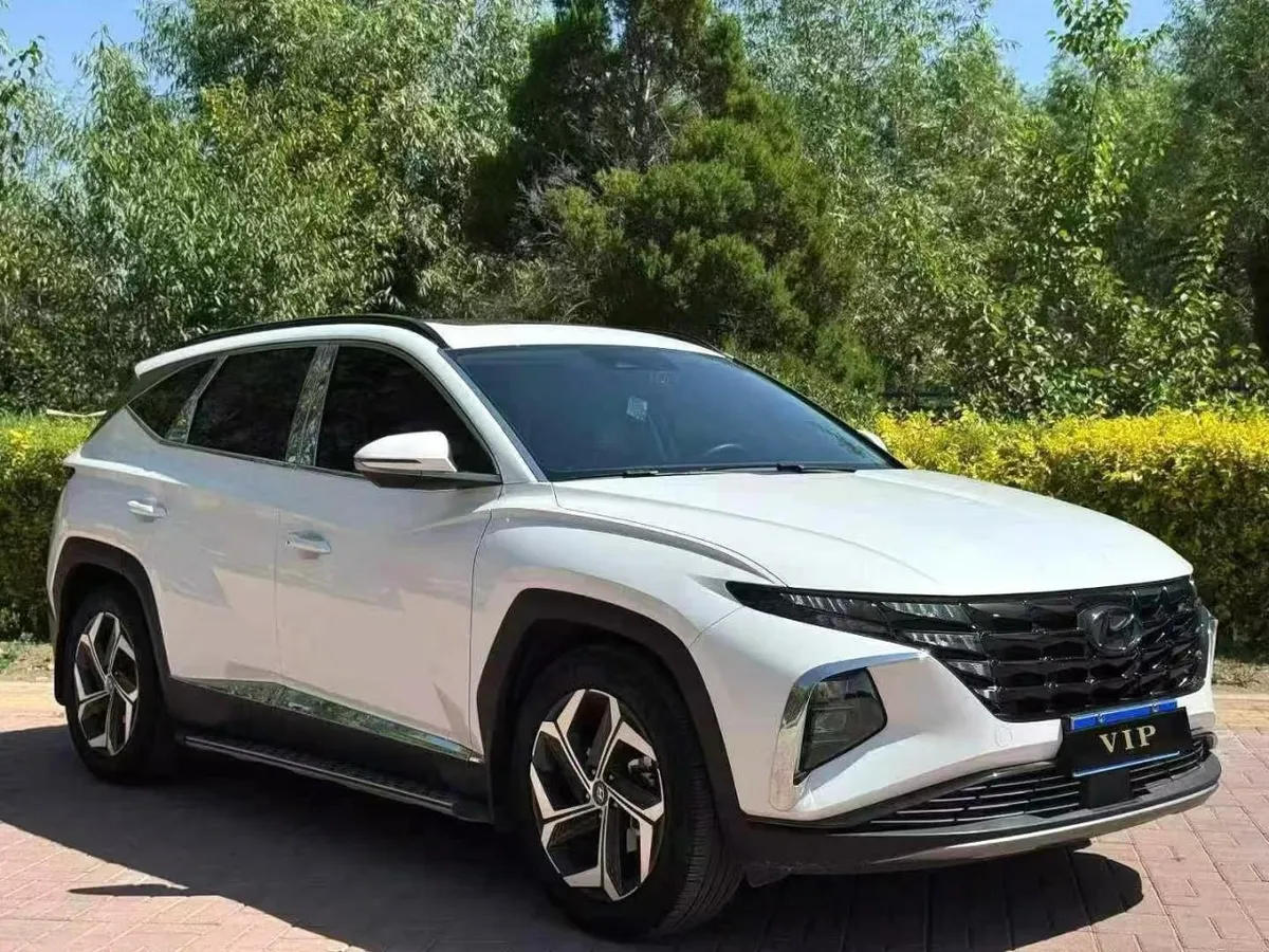 HYUNDAI TUCSON PREMIUM 2022