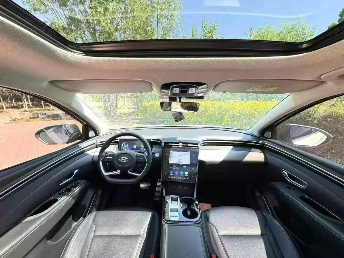 HYUNDAI TUCSON PREMIUM 2022