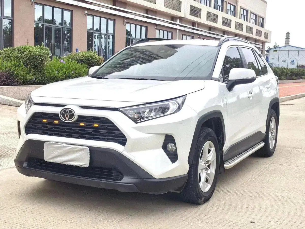 TOYOTA RAV4 2022