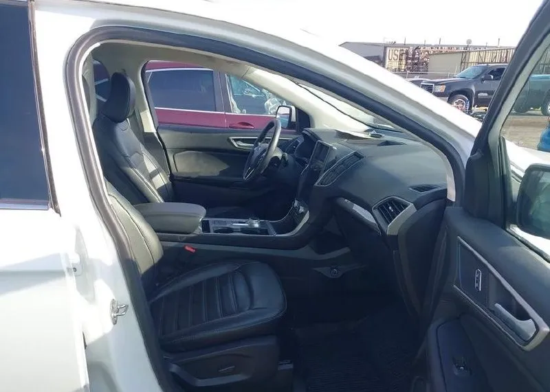 FORD EDGE SEL 2024