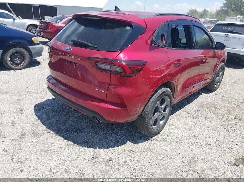 FORD ESCAPE 2024