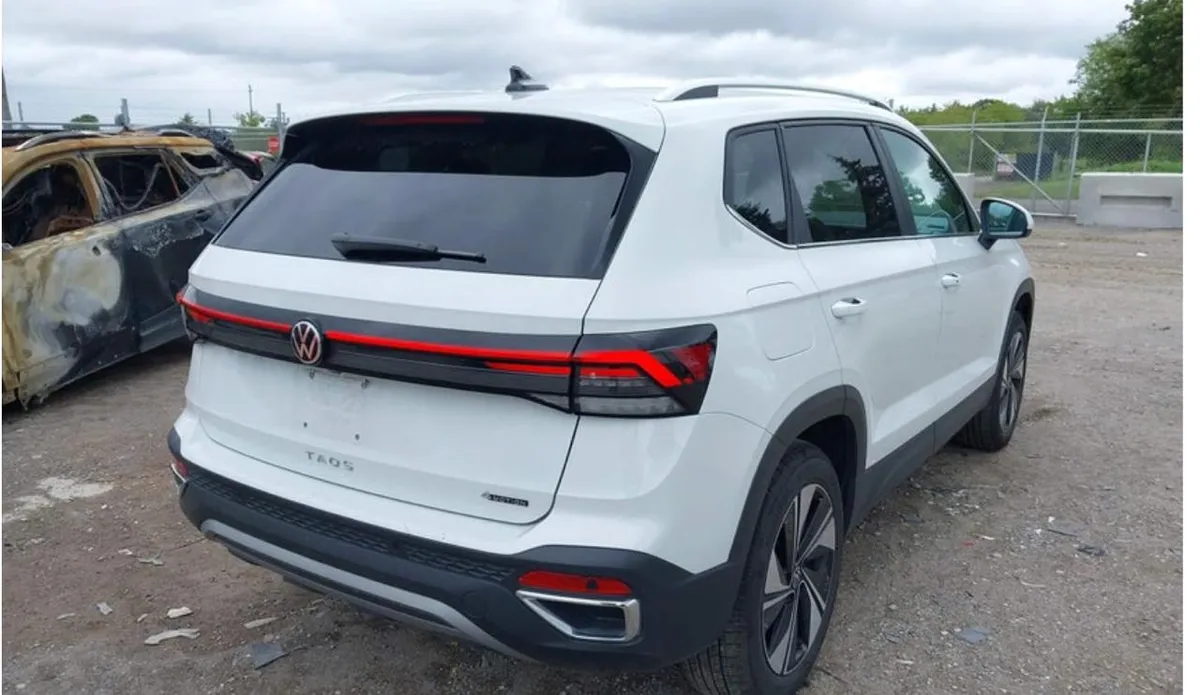 VOLKSWAGEN TAOS SE 2026