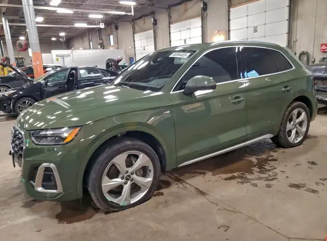 AUDI Q5 2023