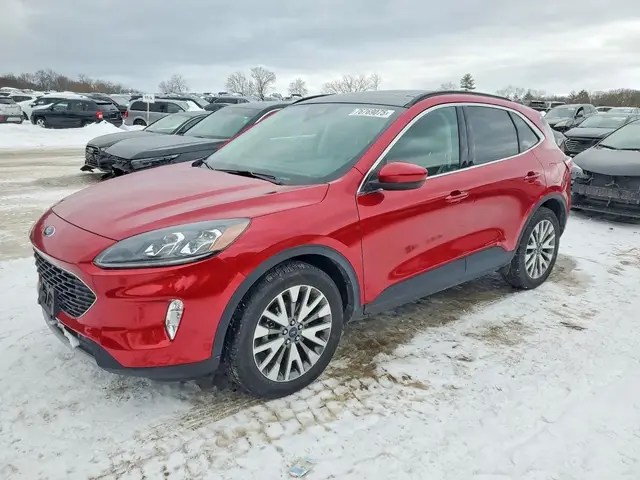 FORD ESCAPE TITANIUM 2022