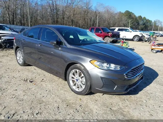 FORD FUSION SE 2020