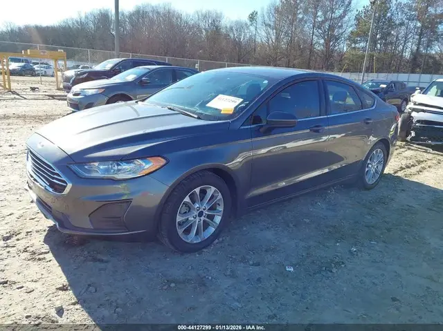 FORD FUSION SE 2020