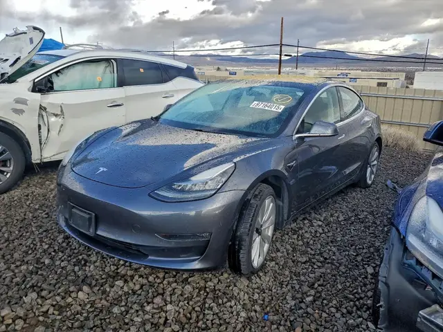 TESLA MODEL 3 2018