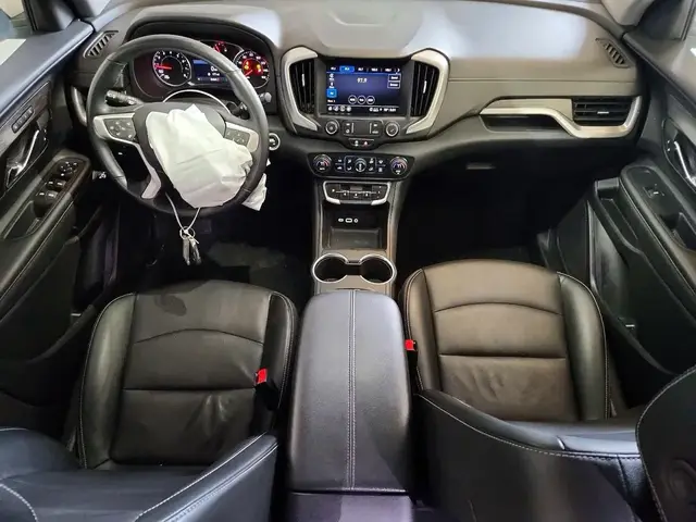 GMC TERRAIN SLT 2024